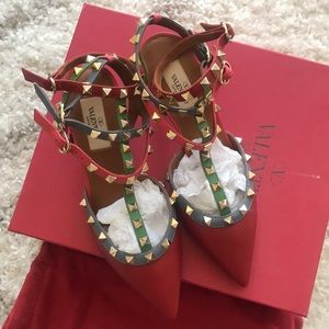 Valentine Garavani - holiday limit edition